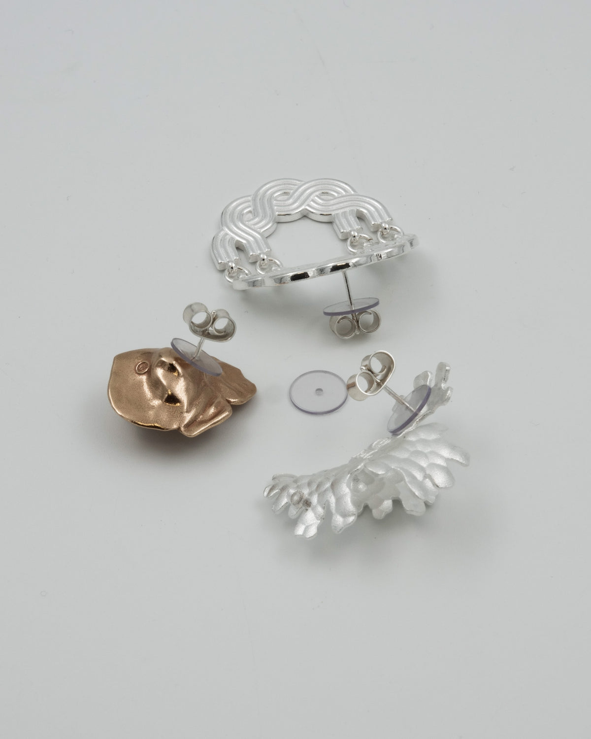 Silicone supports for stud earrings