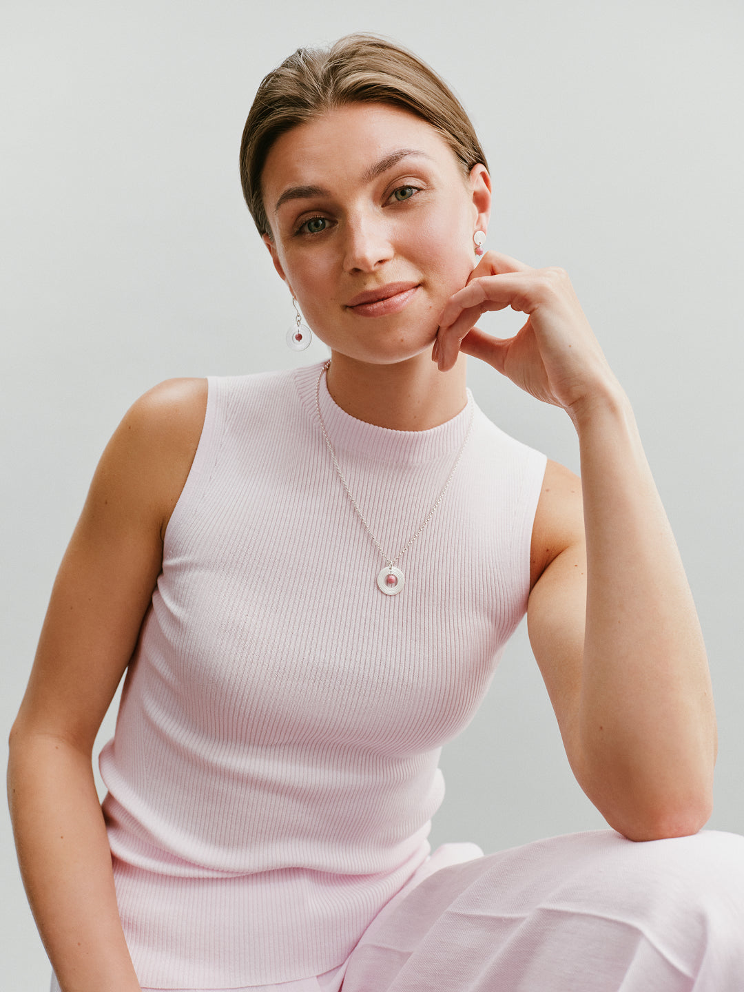 Pink Ribbon 2026 Kosmos Set with Stud Earrings