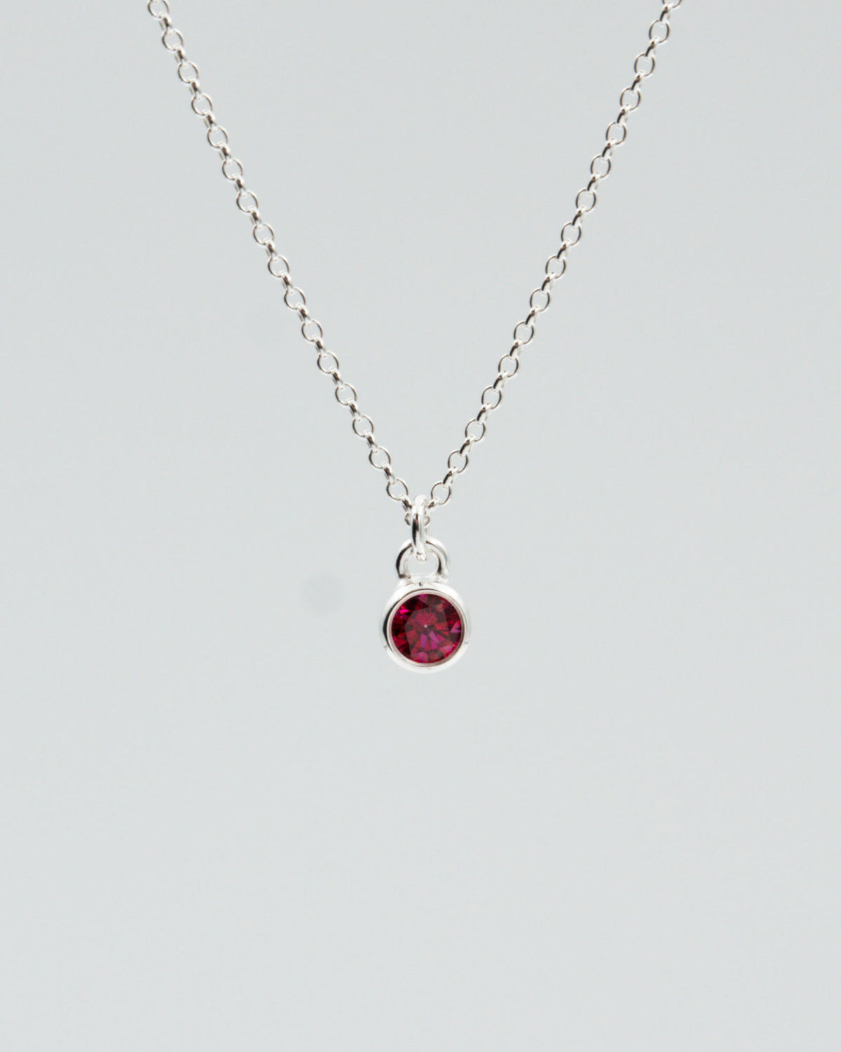 Kept Alku pendant silver fuchsia zirconia
