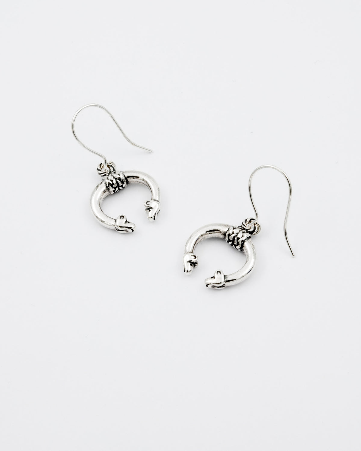 Held Hirvenpää hook earrings silver
