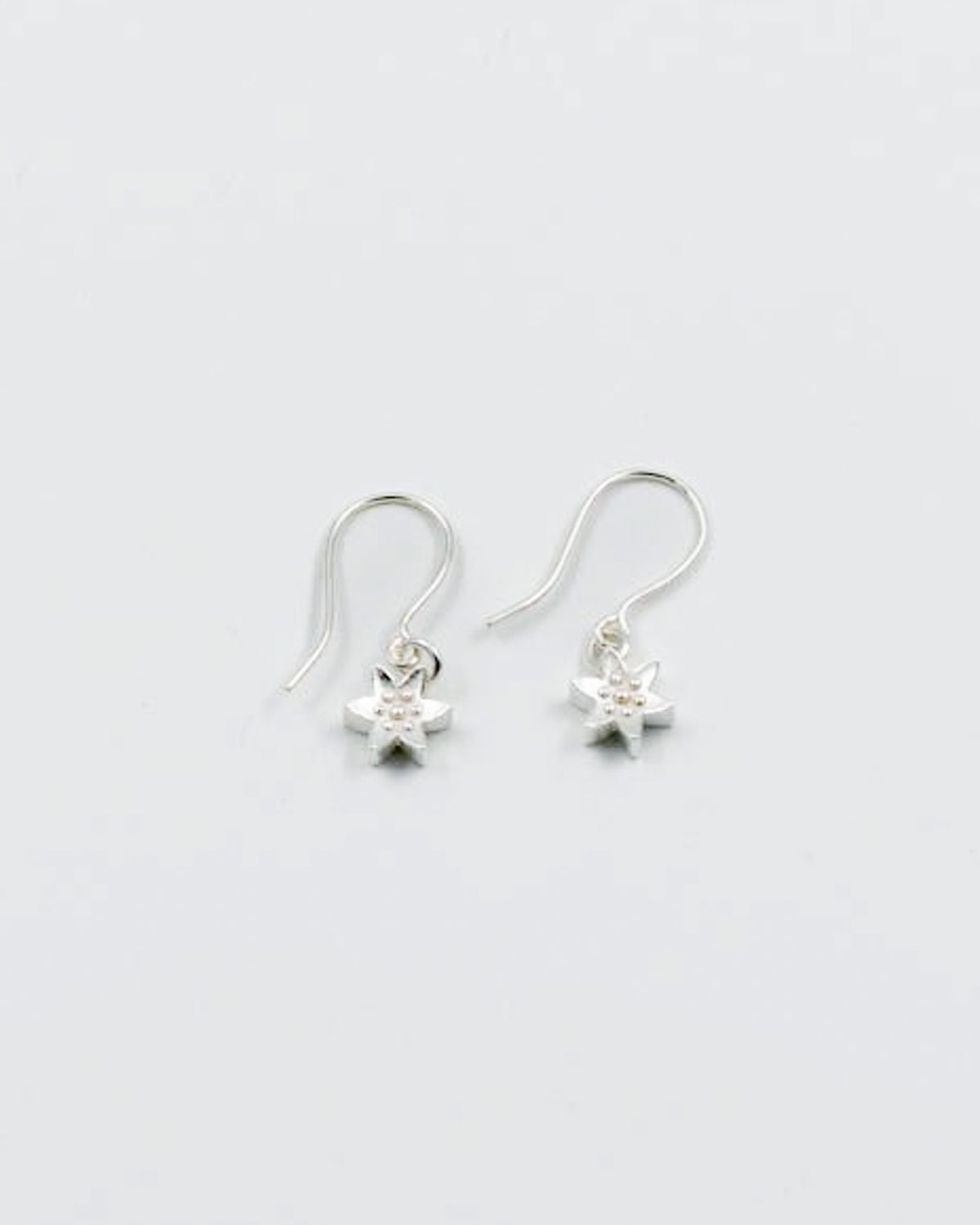 Kept Metsätähtiä earrings silver