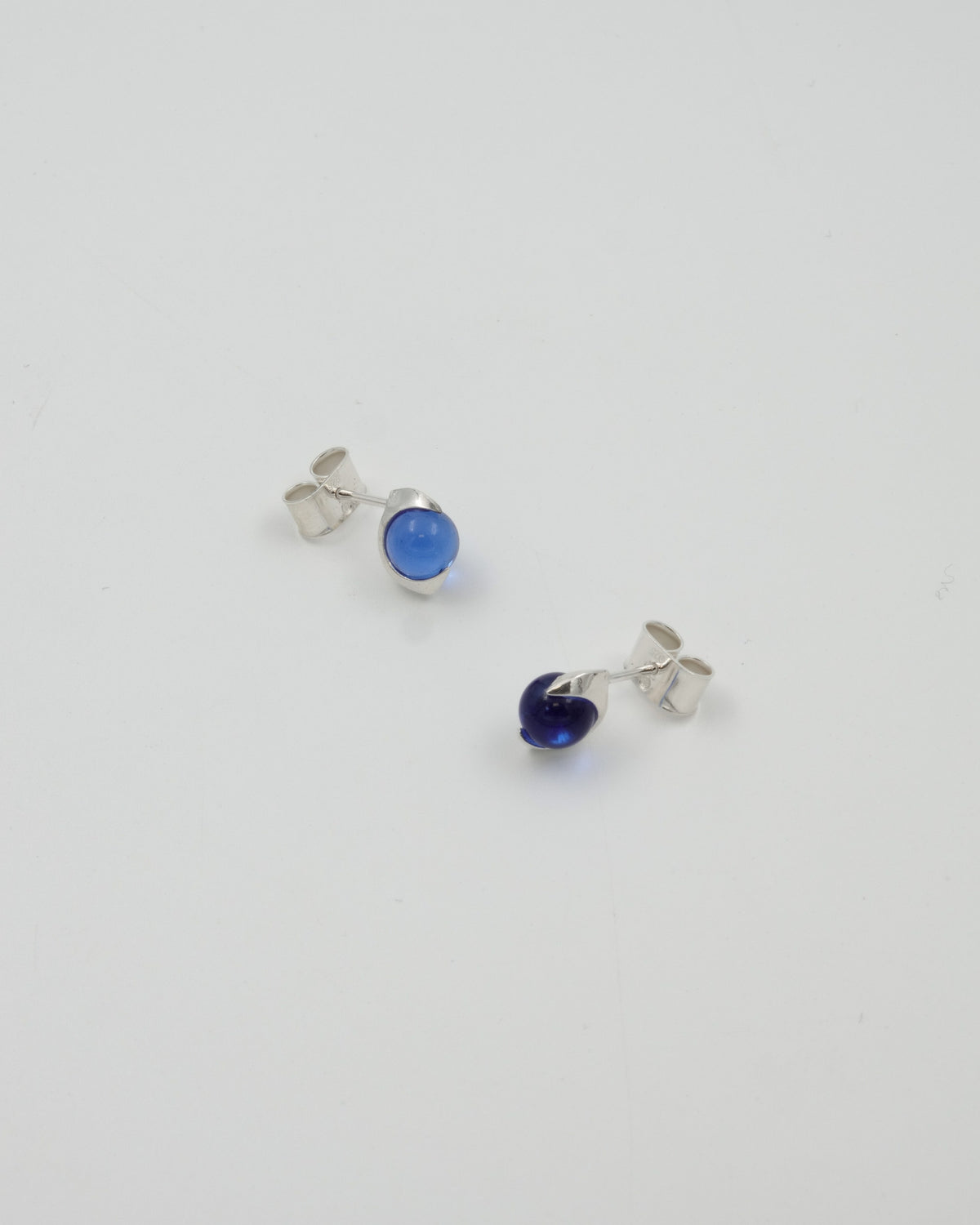 Held Meri earrings silver quartz