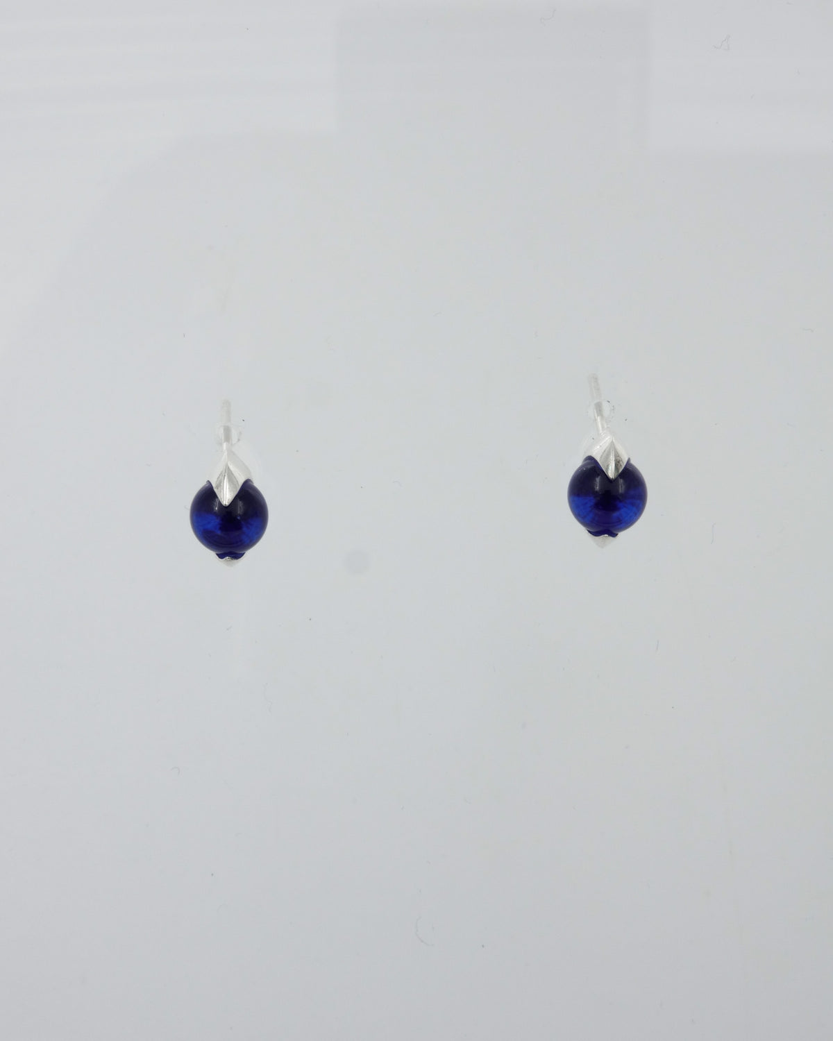 Held Meri earrings silver quartz