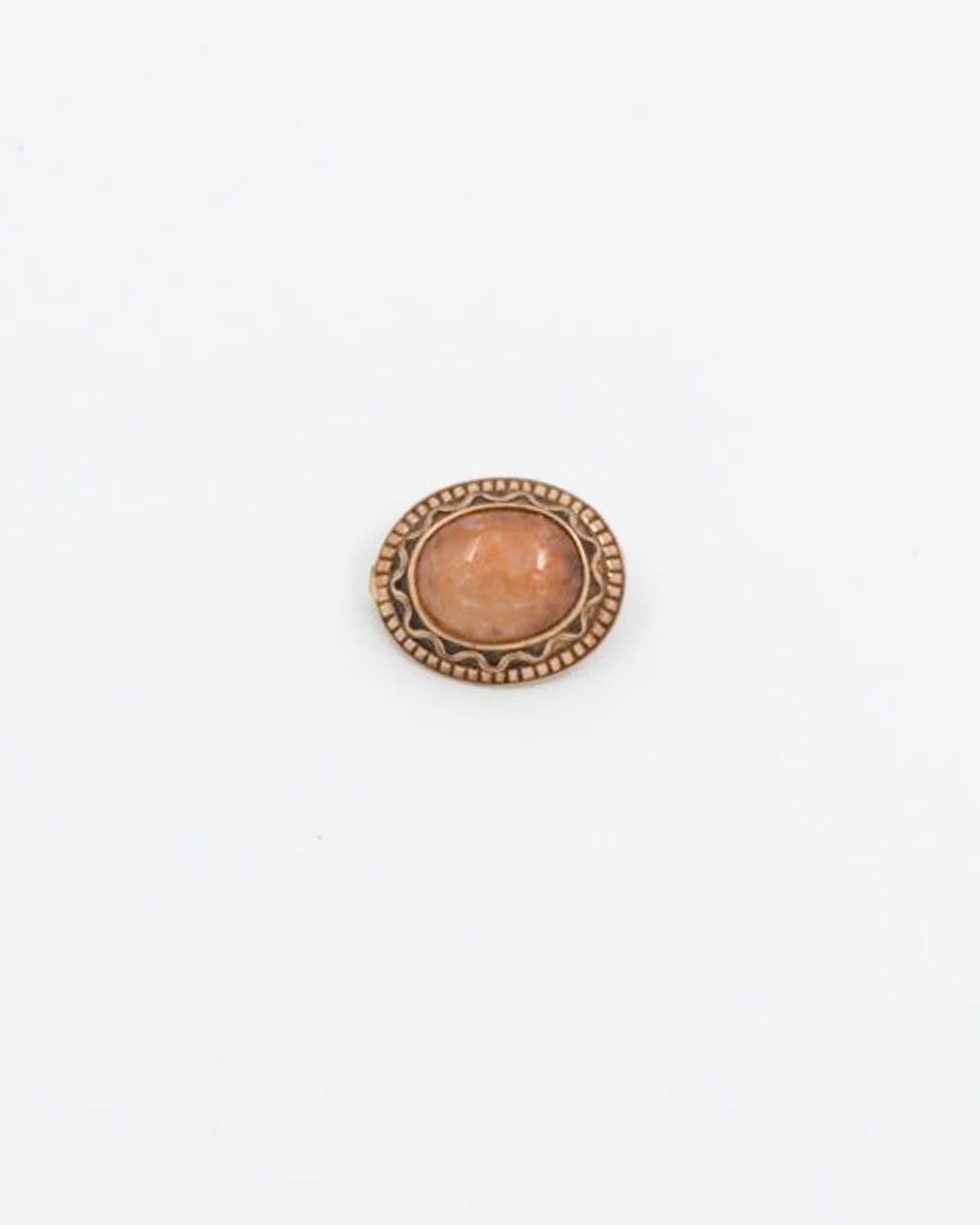 Held stone buckle bronze solar quartz