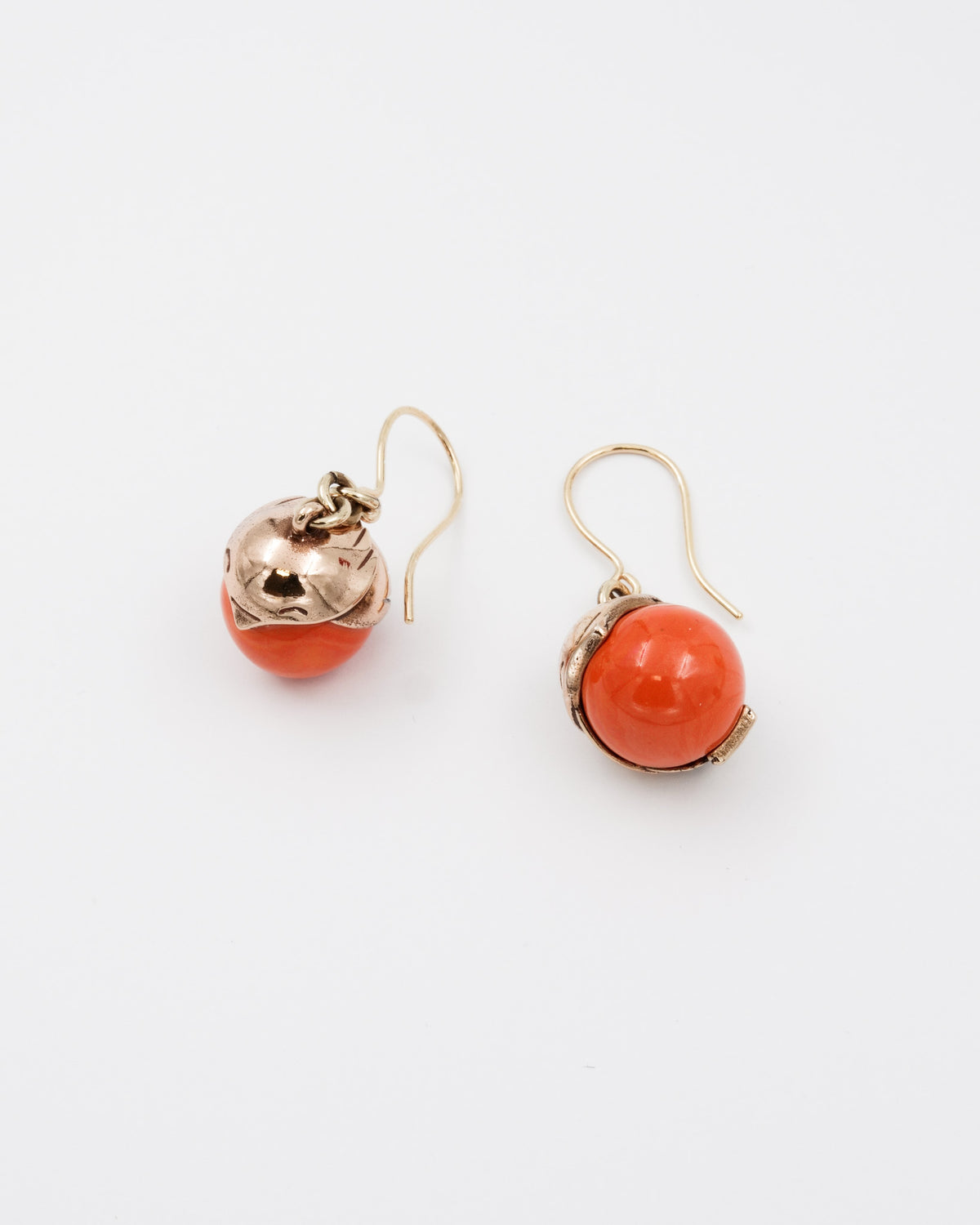 Kept Tintti hook earrings orange bronze