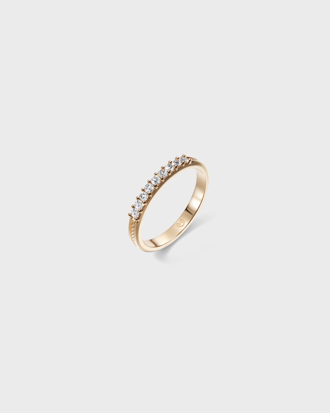 Heritage Diamond Ring 9 x 0.02 ct gold
