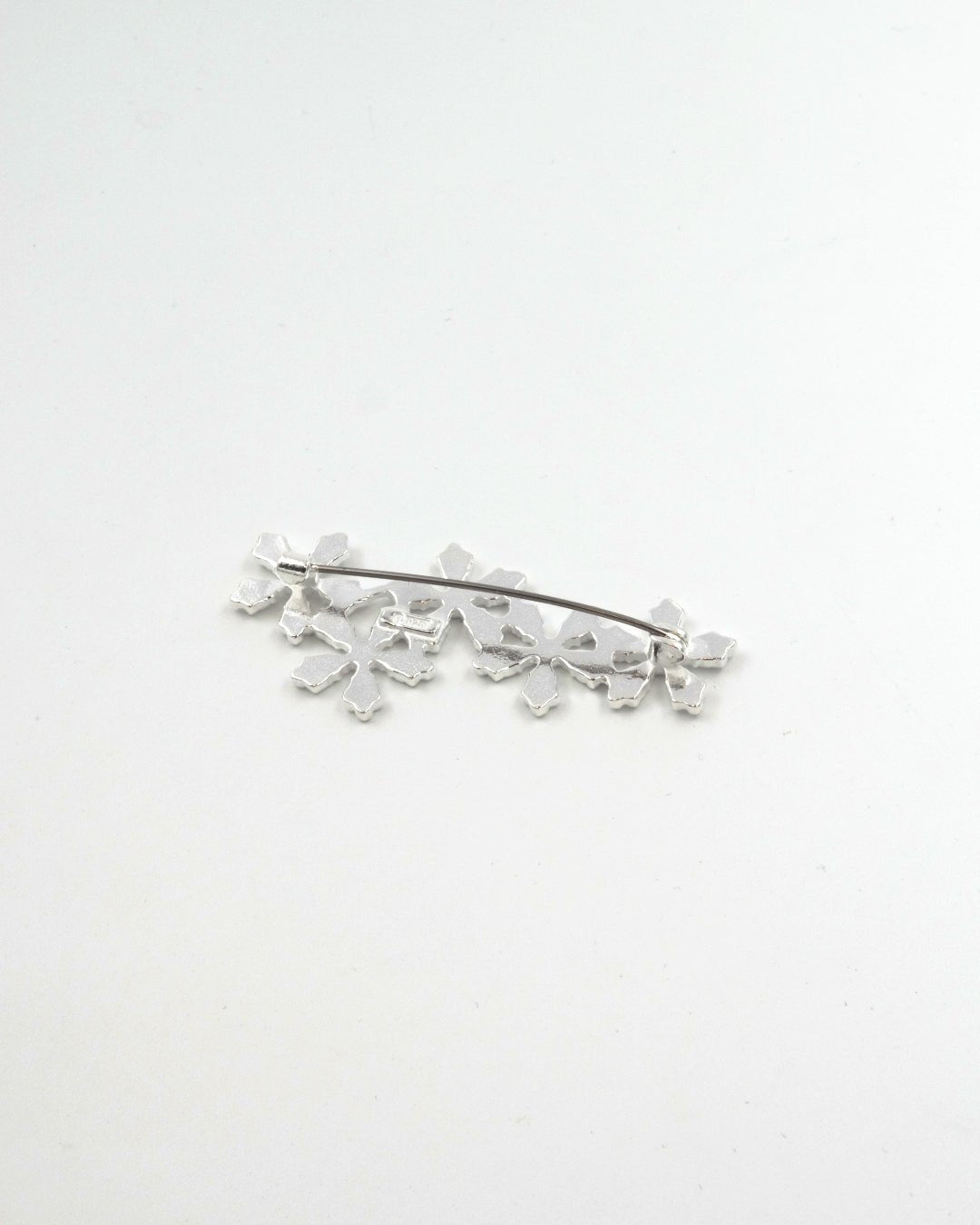 Held Snowflake brooch silver