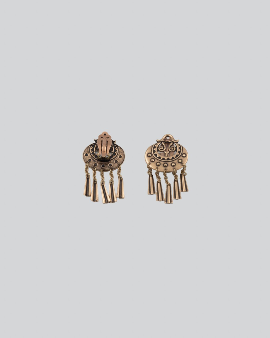 Held Kuutar earrings with a bronze clip