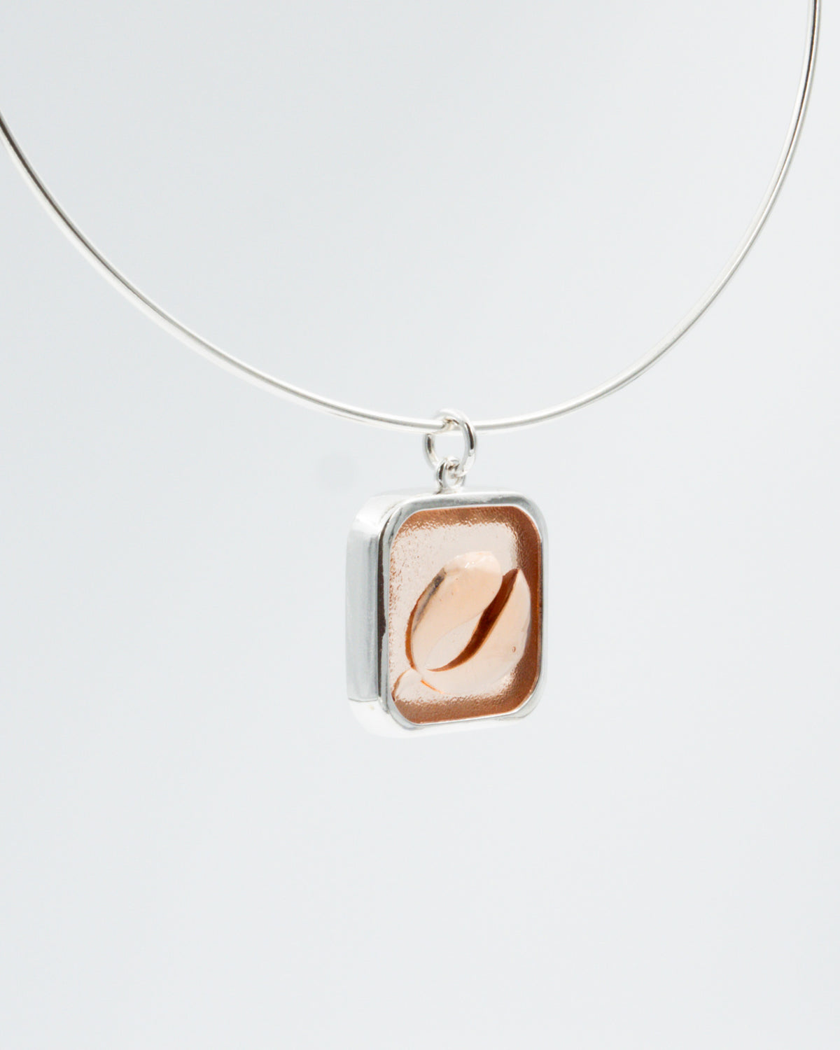 Kept Tales of Hoffmann necklace silver pink