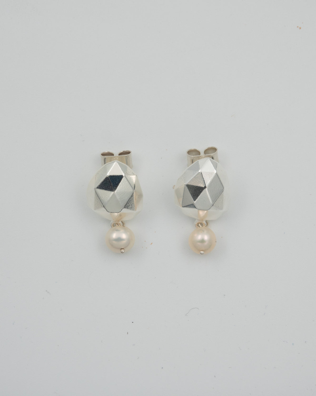 Kept Maman Aurore earrings silver pearl