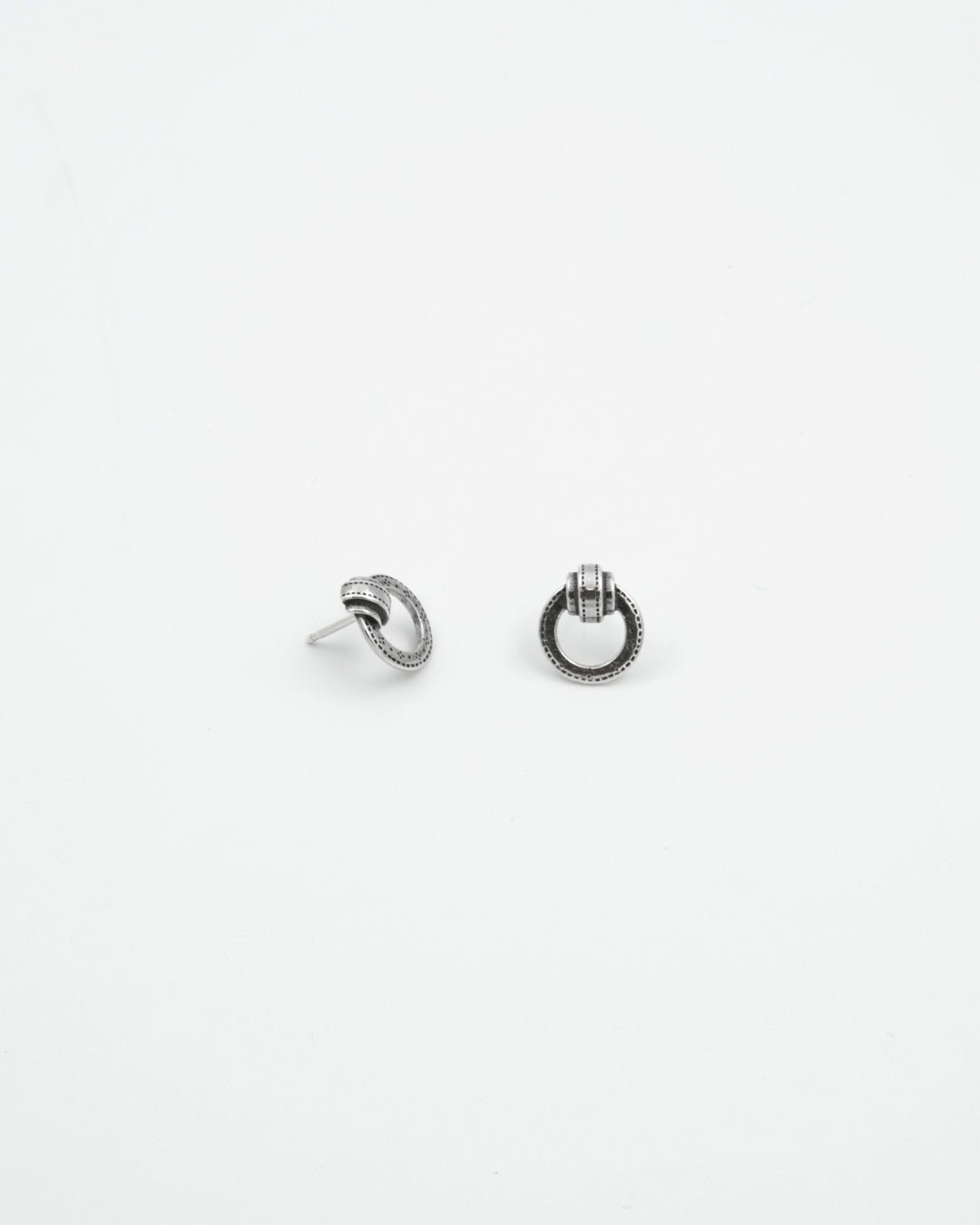 Heard Muisto earrings round silver