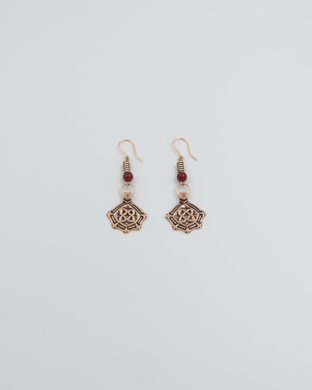 Kept Kanteletar earrings bronze hook carnelian